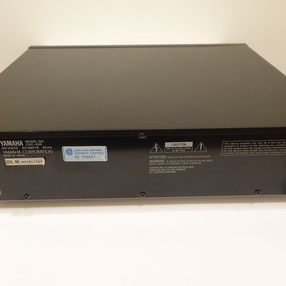 Yamaha Natural Sound 5 Disc Carousel CD Player Changer with PlayXchange - Picture 13 of 13